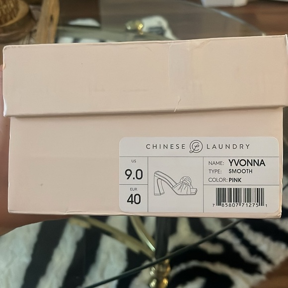 Chinese Laundry heels size 9. Brand new in box never worn. - Picture 3 of 5